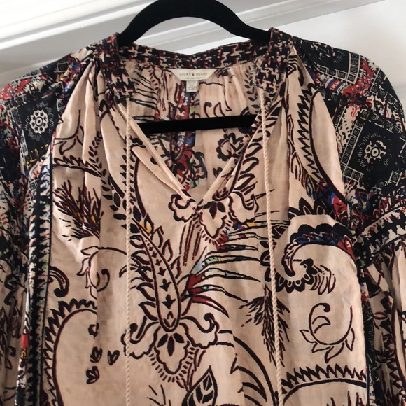 NEW Lucky Brand Boho Tassel Blouse - Picture 2 of 4